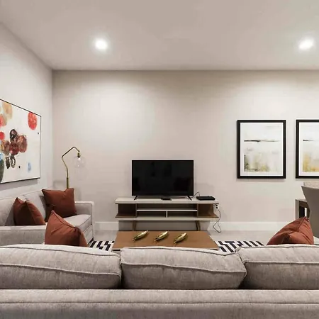 Stylish 4Bed Townhome At Summerville Near Disney